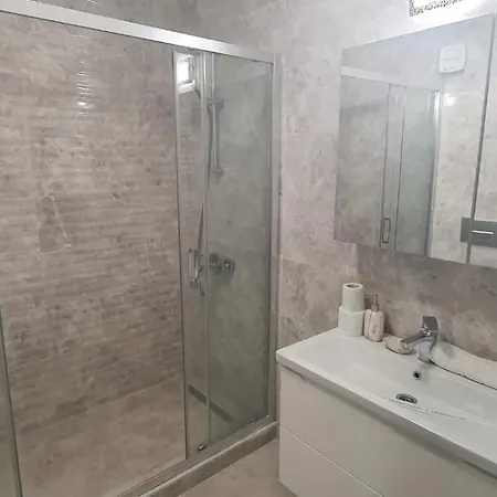 Sea View Studio Solid The Barrels Apartman *